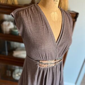 Anthropologie Deletta ribbed top with stunning beaded detail at waist small